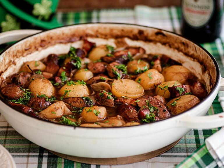 dublin coddle sausage and bacon stew 