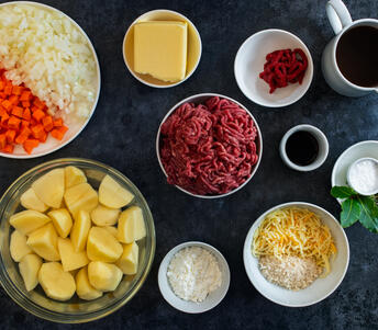 raw ingredients for cottage pie 