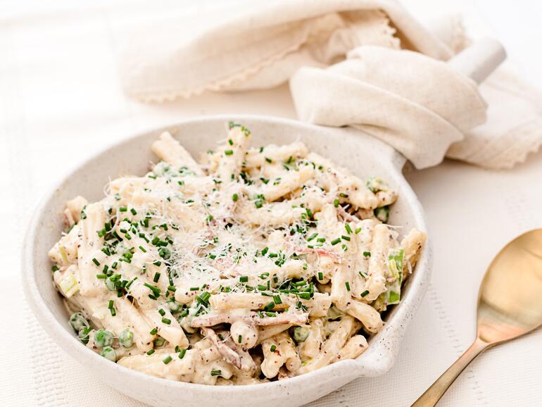 cooked ripon cathedral bacon & leek pasta