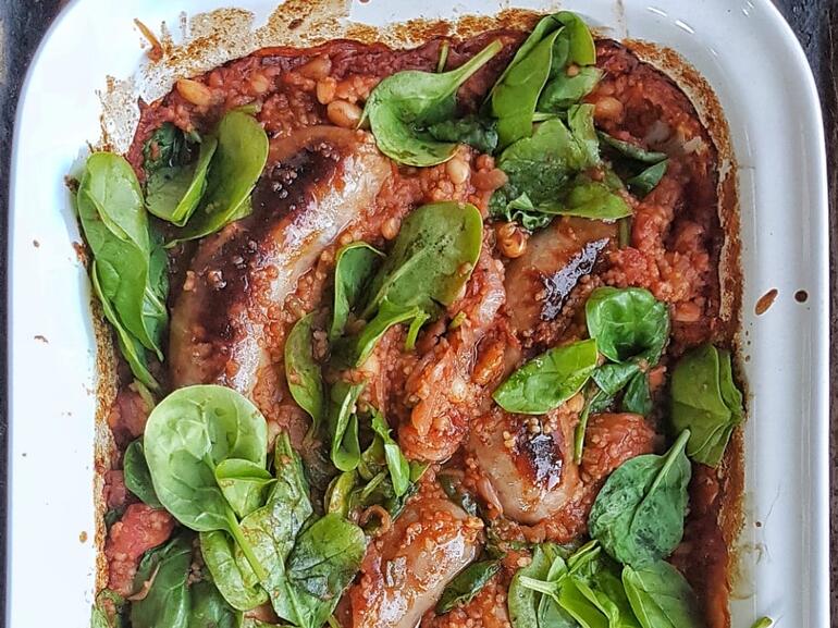 pork, apple & fennel sausage, bean, tomato and spinach tray baked