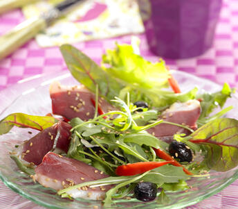  warm wolds duck and red cabbage salad