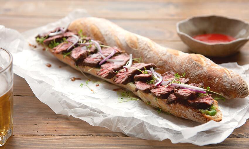  bbq hanger steak baguette with garlic butter cooked