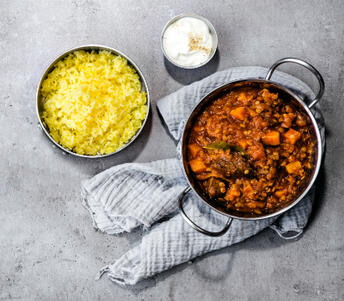 wild venison ‘dhansak’ & saffron basmati rice cooked