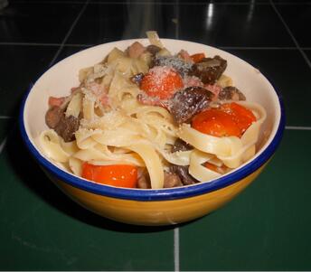 chestnut pasta with cheese and tomatoes 