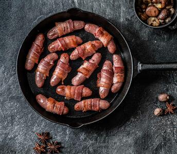 turkey & leek pigs in blankets wrapped in pancetta cooked